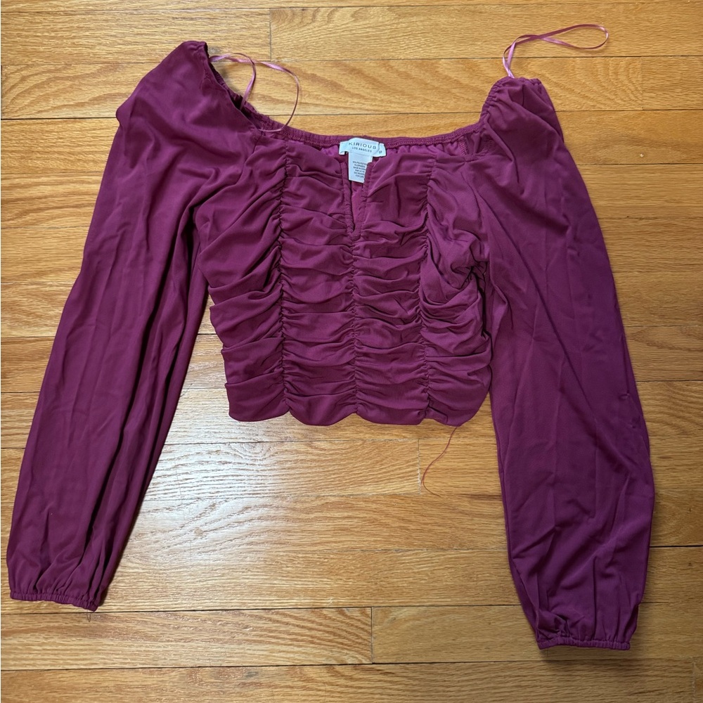 Ruched Long Sleeve Crop Top in Burgundy